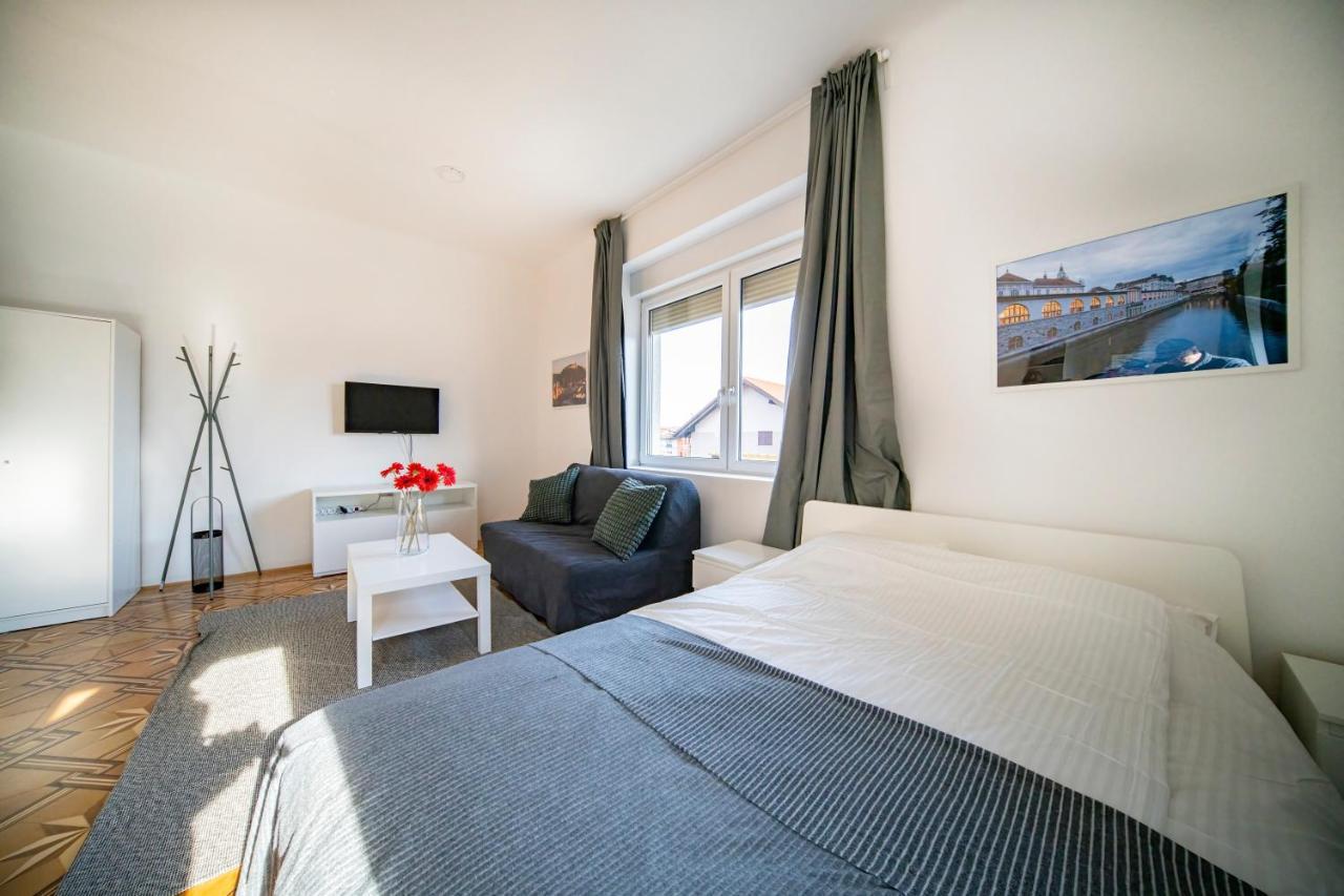 P & B Apartment Любляна Экстерьер фото
